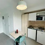 Apartment We Live In R - 201 *