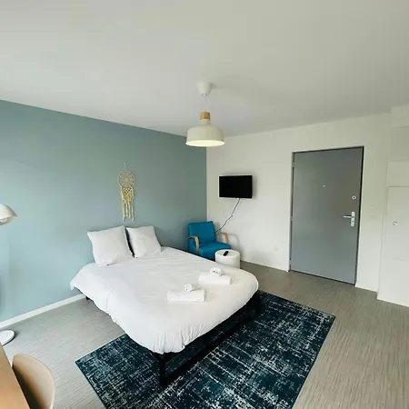 We Live In R - 201 * Реймс